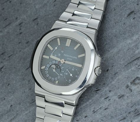 patek philippe nautilus.|Patek Philippe Nautilus geneve.